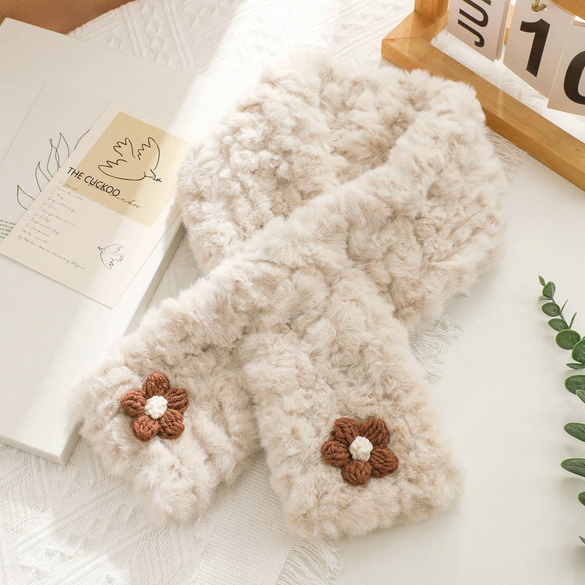 BROWN FLORAL FUZZY SCARF NECK WRAP FOR STUDENTS_CWASC1251