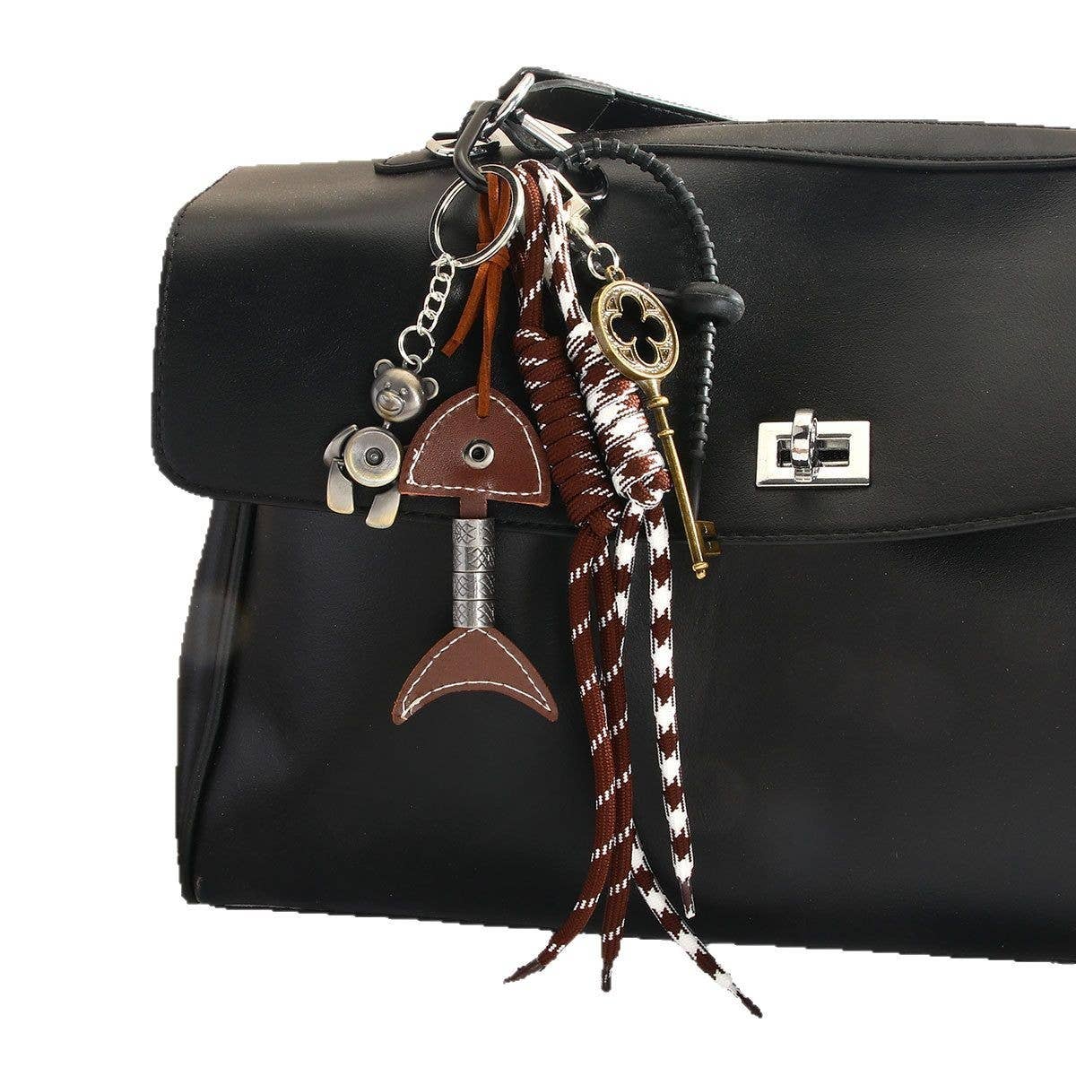 Vintage Leather Fishbone Bear Keychain Charm_Cwmm7757