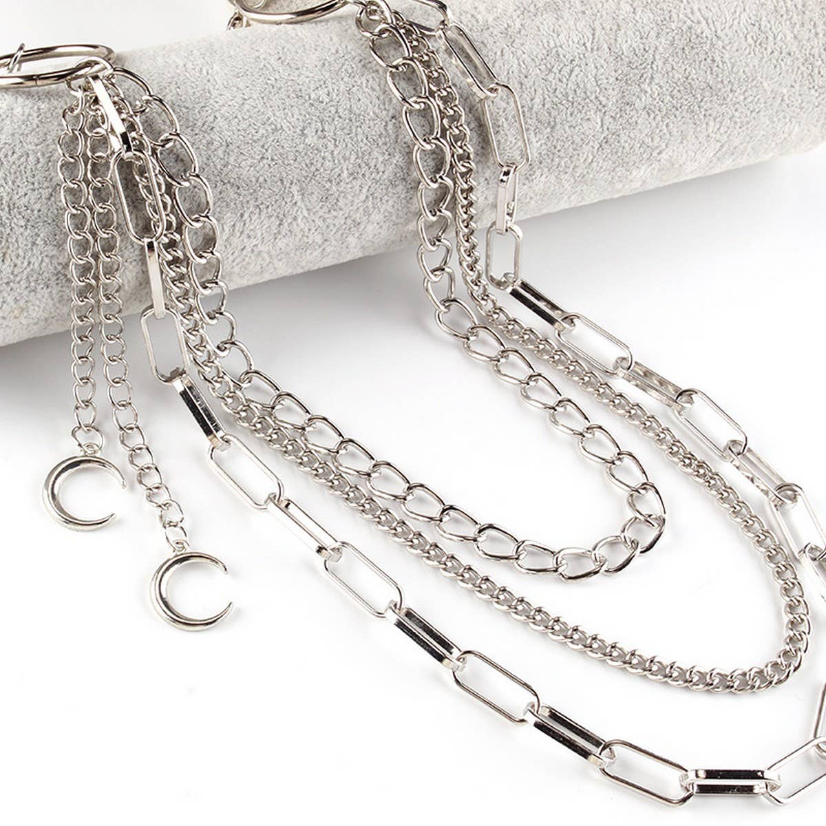 HIP HOP ROCK STYLE MOON PENDANT PANTS CHAIN_CWMM0649