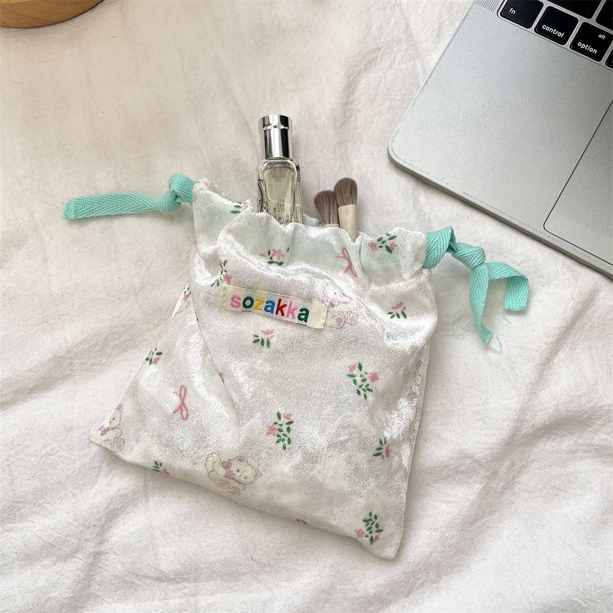 Cwab5786_Cartoon Bear Drawstring Coin And Sundries Bag