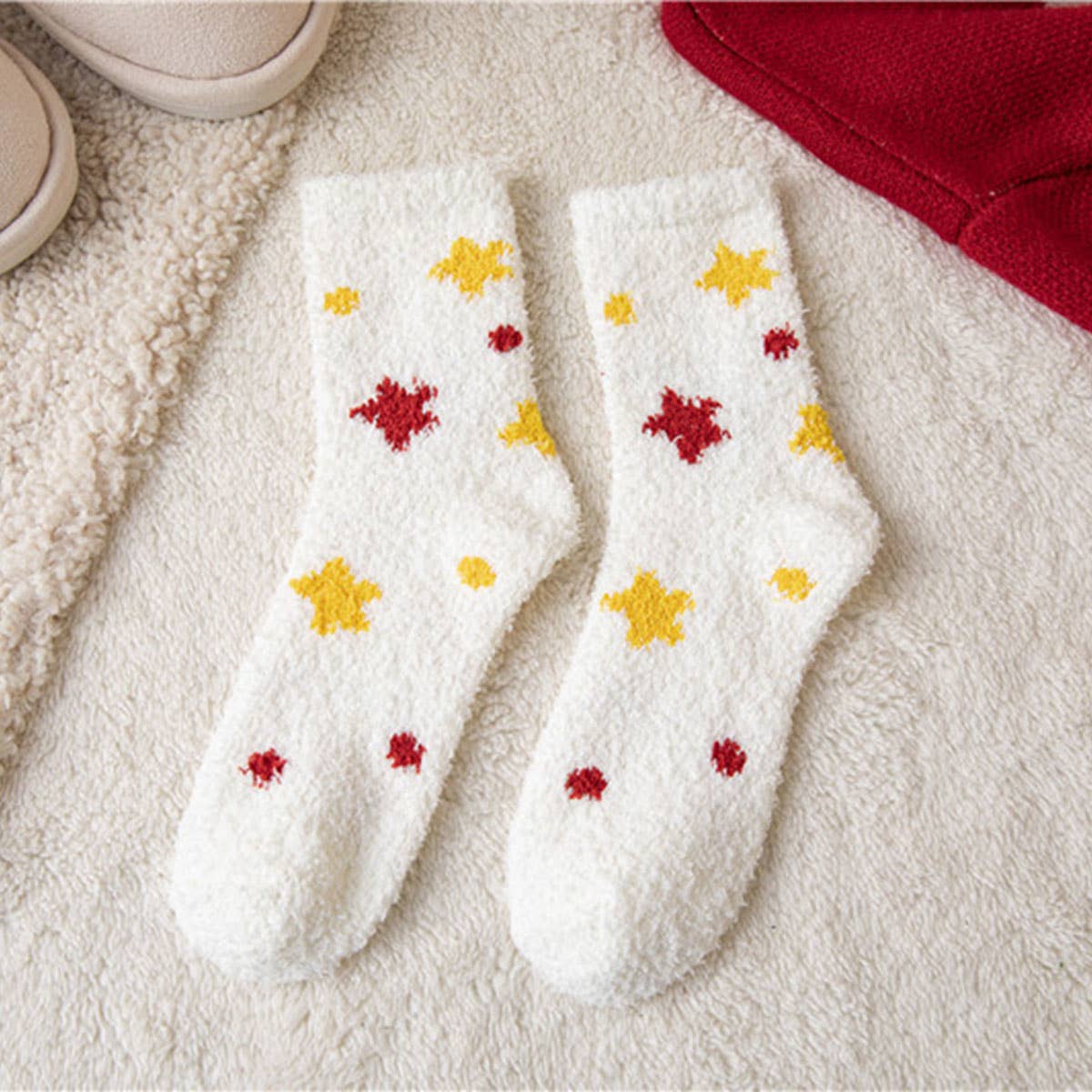 CHRISTMAS STAR PATTERN COZY SOCKS_CWMS0206