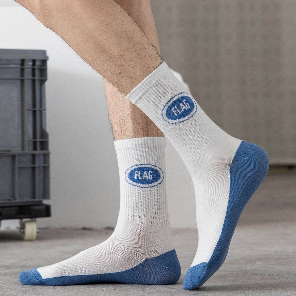COTTON BREATHABLE LETTER SPORTS MID CALF SOCKS_CWMS1417