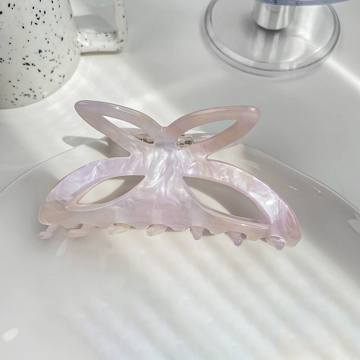 TEMPERAMENT BUTTERFLY SWEET HOLLOW HAIRPIN_CWAHA2089