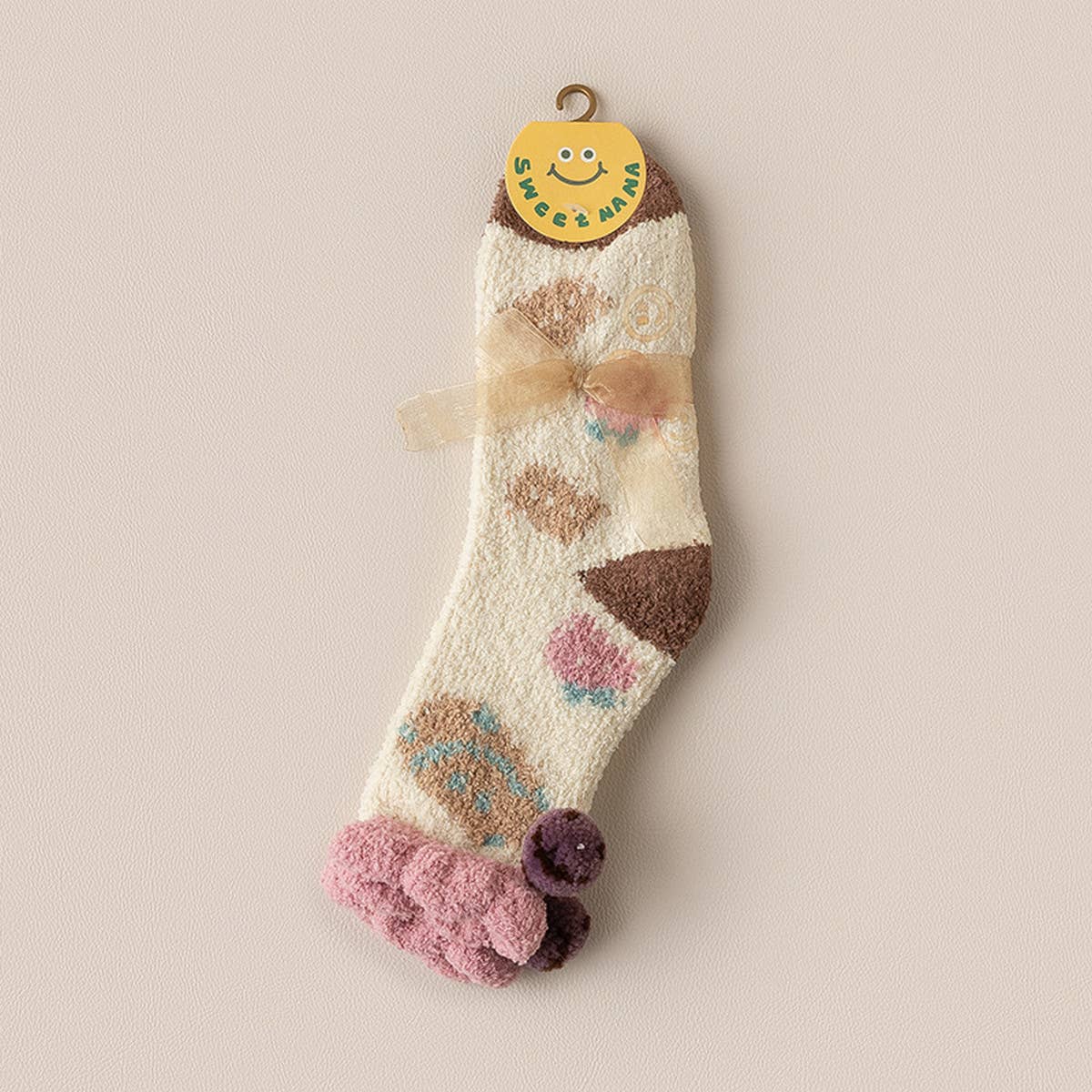 CUTE CARTOON SMILING FACE SOCKS_CWMS0876