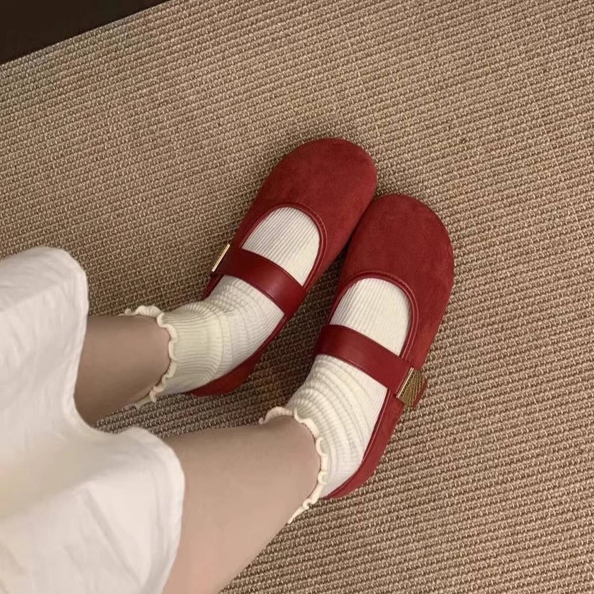 Vintage Red Suede Flats For Women With Soft Sole