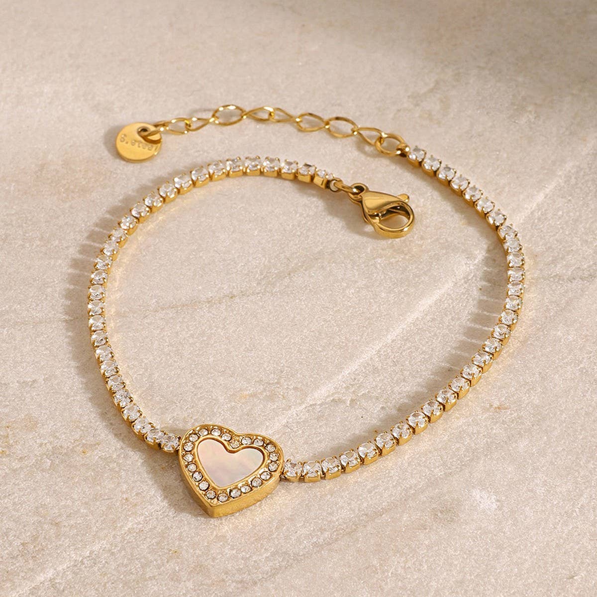 HEART FULL ZIRCON BRACELET IN TITANIUM STEEL_CWAJE4871