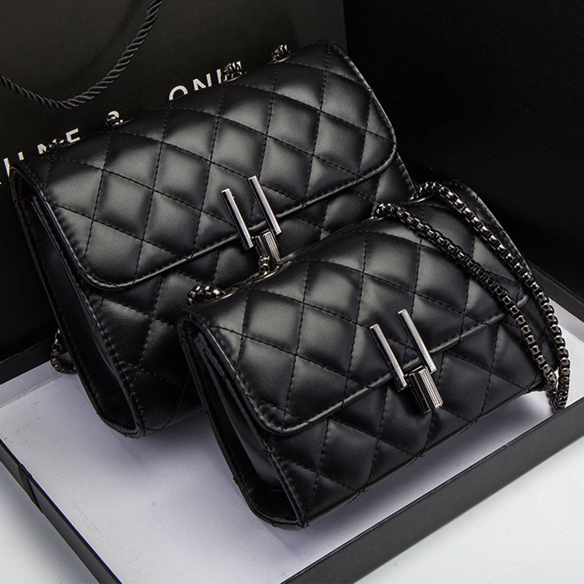 CLASSIC LINGGE CHAIN BAG SHOULDER CROSSBODY BAG_CUAB0162