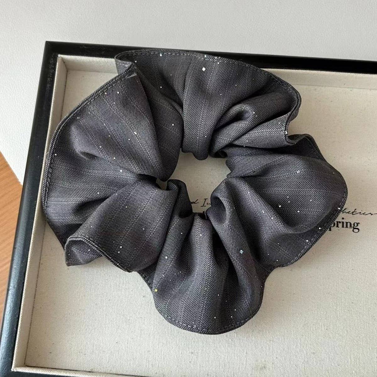 SHINING STRIPED STRIPED COW HAIR SCRUNCHIES_CWAHA2818