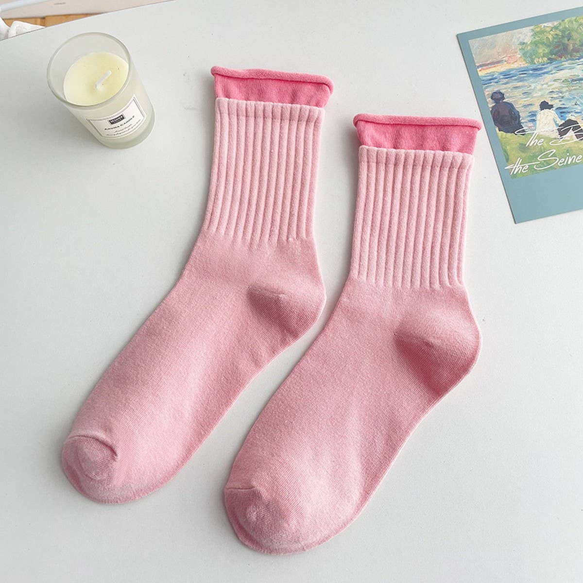 Women Pair Breathable Hemmed Socks_Cwms0303