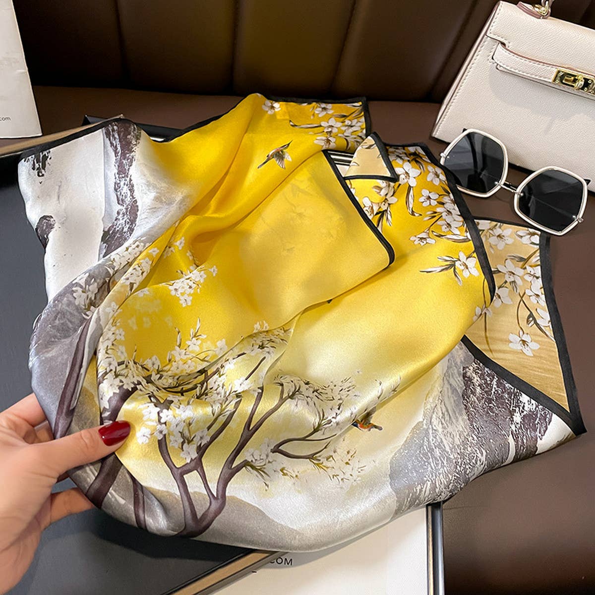 CAMELLIA SILK SCARF FRENCH RETRO SQUARE WRAP_CWASC0618