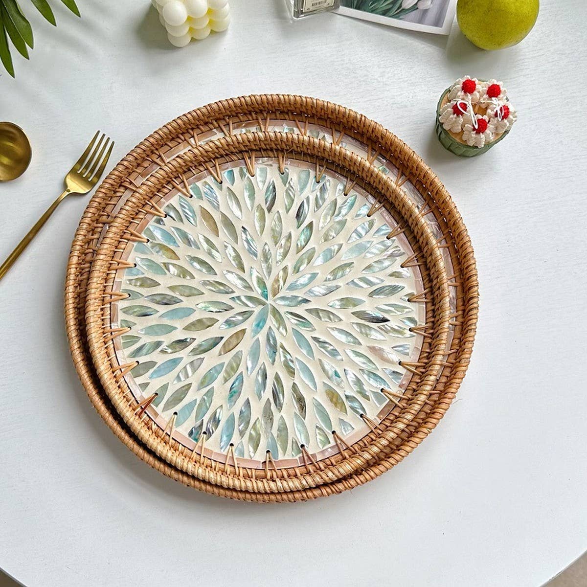 RATTAN WATER SHELL ROUND PLATE 2 PIECE SET_CWMM4494