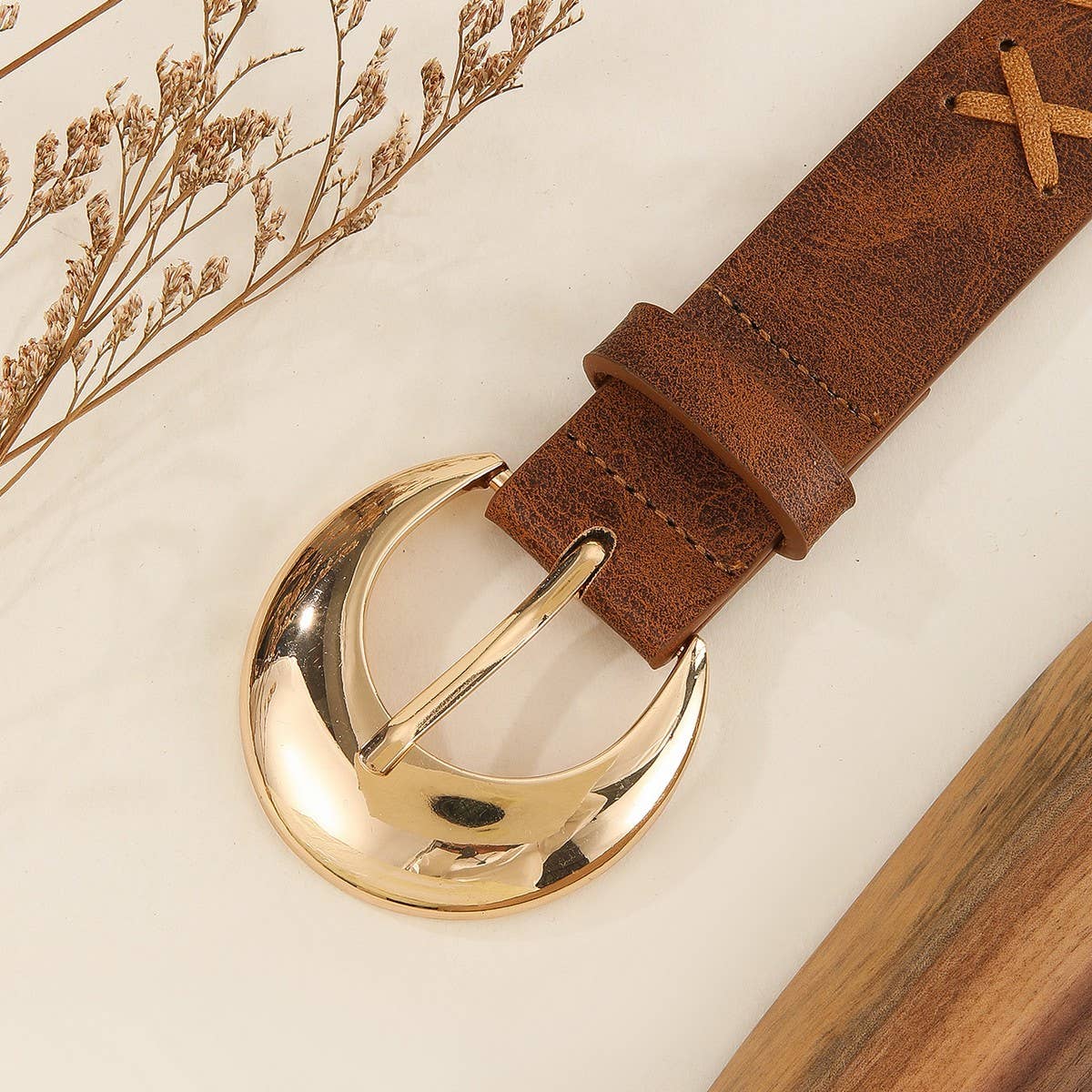 Vintage Distressed Hand-Woven Belt_Cwmm3929