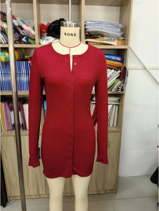 Solid-Color Single-Breasted Figure-Hugging Dress