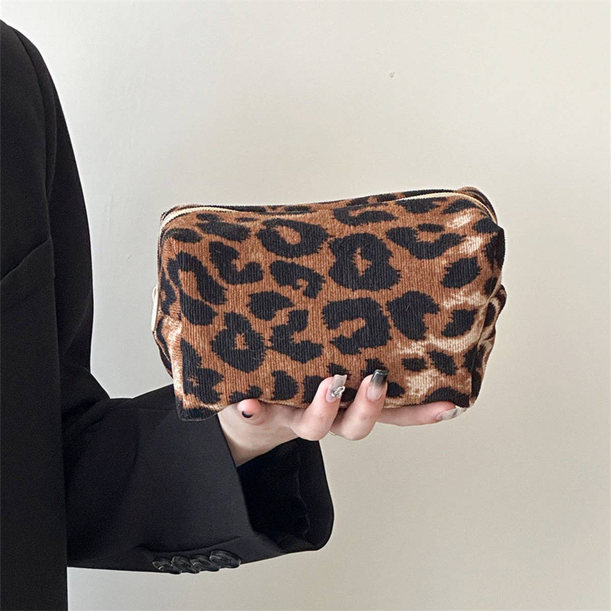 Leopard Corduroy Makeup Baglarge Travel Wash Pouch_Cuab00763