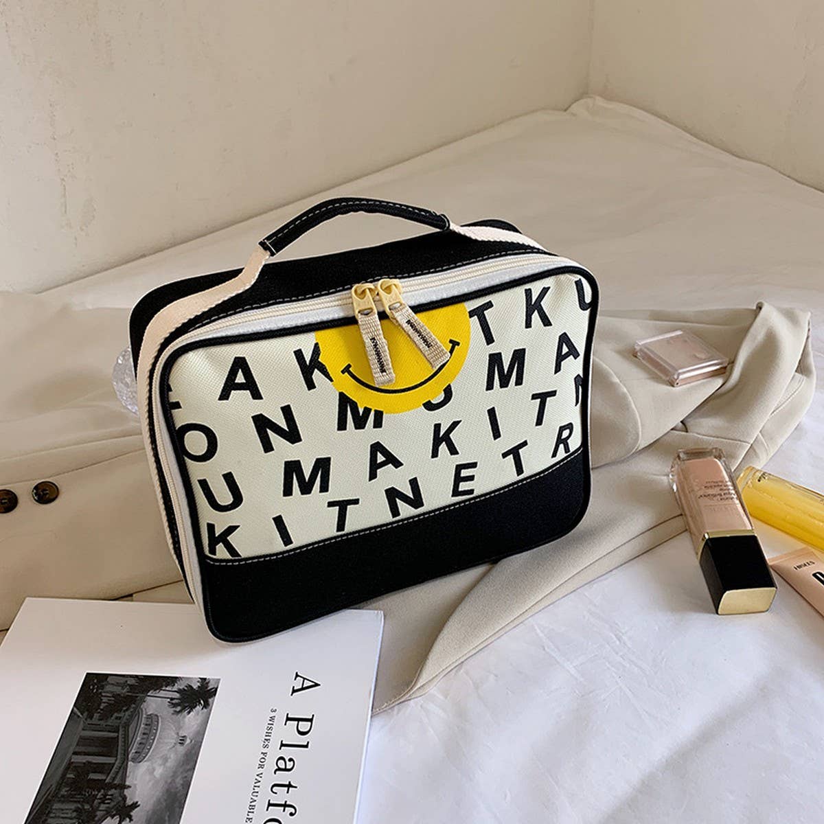 NEW FASHION PORTABLE LARGE CAPACITY COSMETIC BAG_CWAB4387