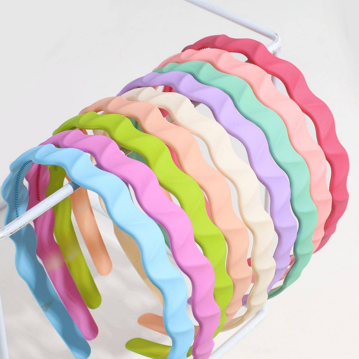 Versatile And Simple Thin Wave Headband