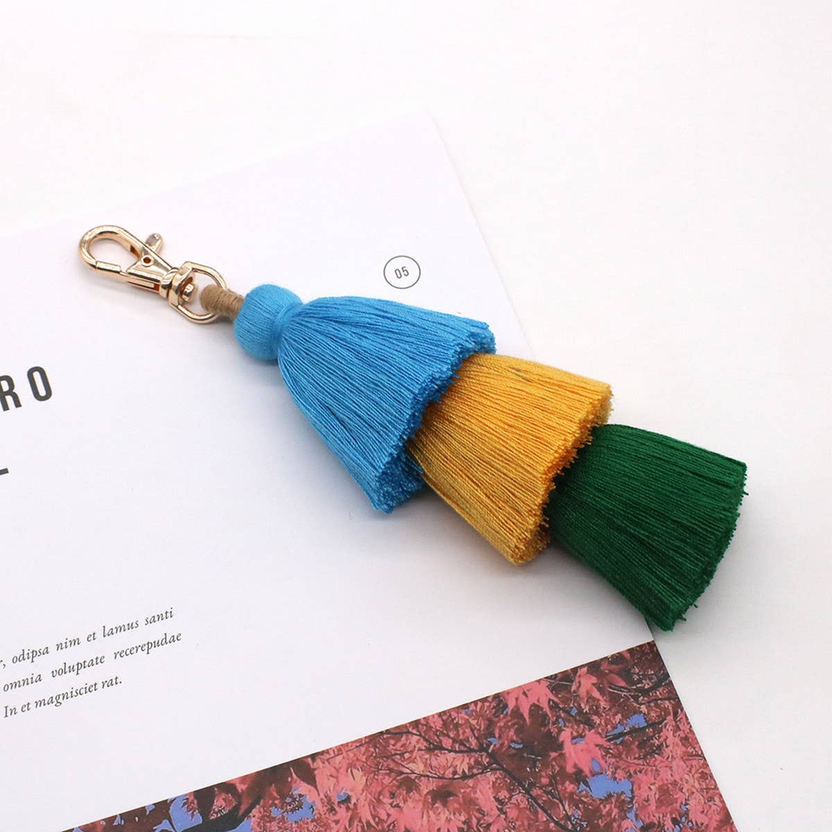 HANDMADE COTTON ROPE TASSEL KEYCHAIN_CWMM1558