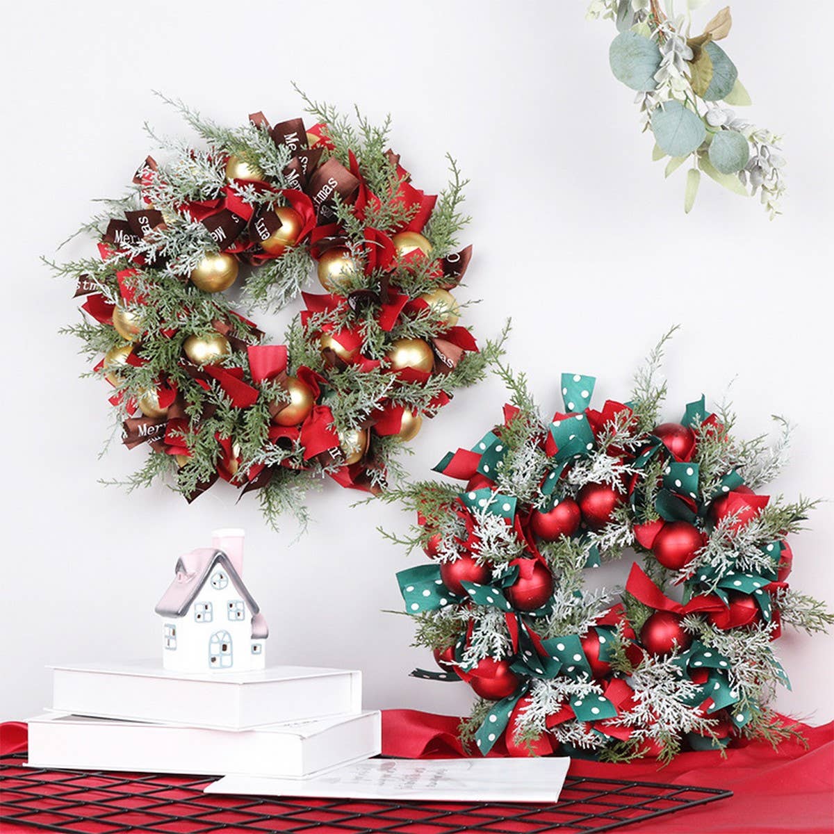 CHRISTMAS BALL GREENERY RIBBON WREATH WALL DECOR_CWMM9902