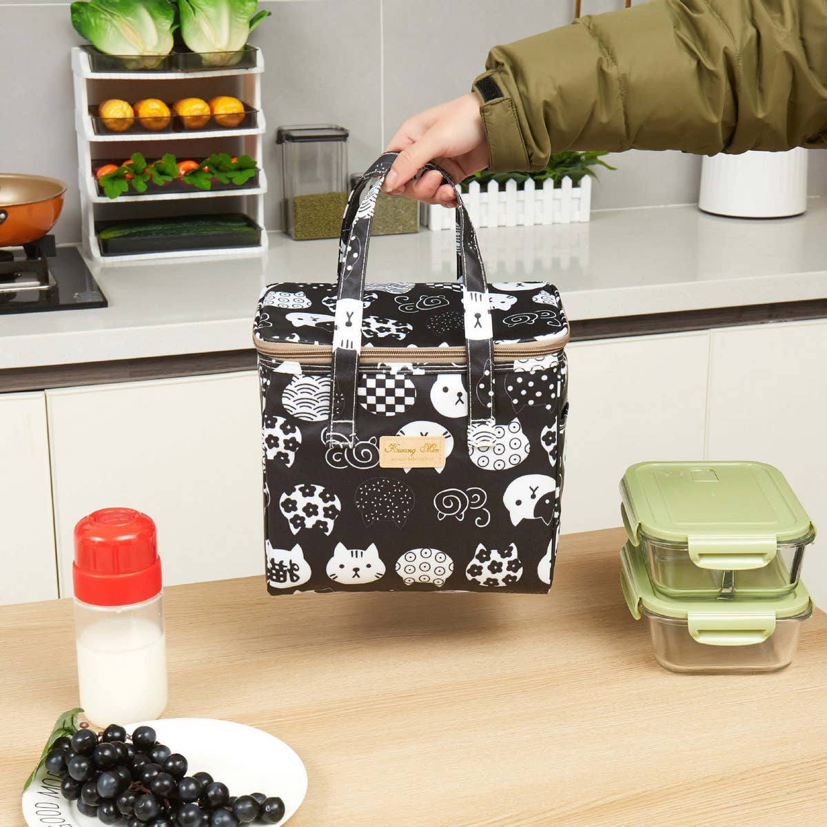 LARGE CAPACITY PORTABLE OUTDOOR PICNIC BAG_CUAB0214