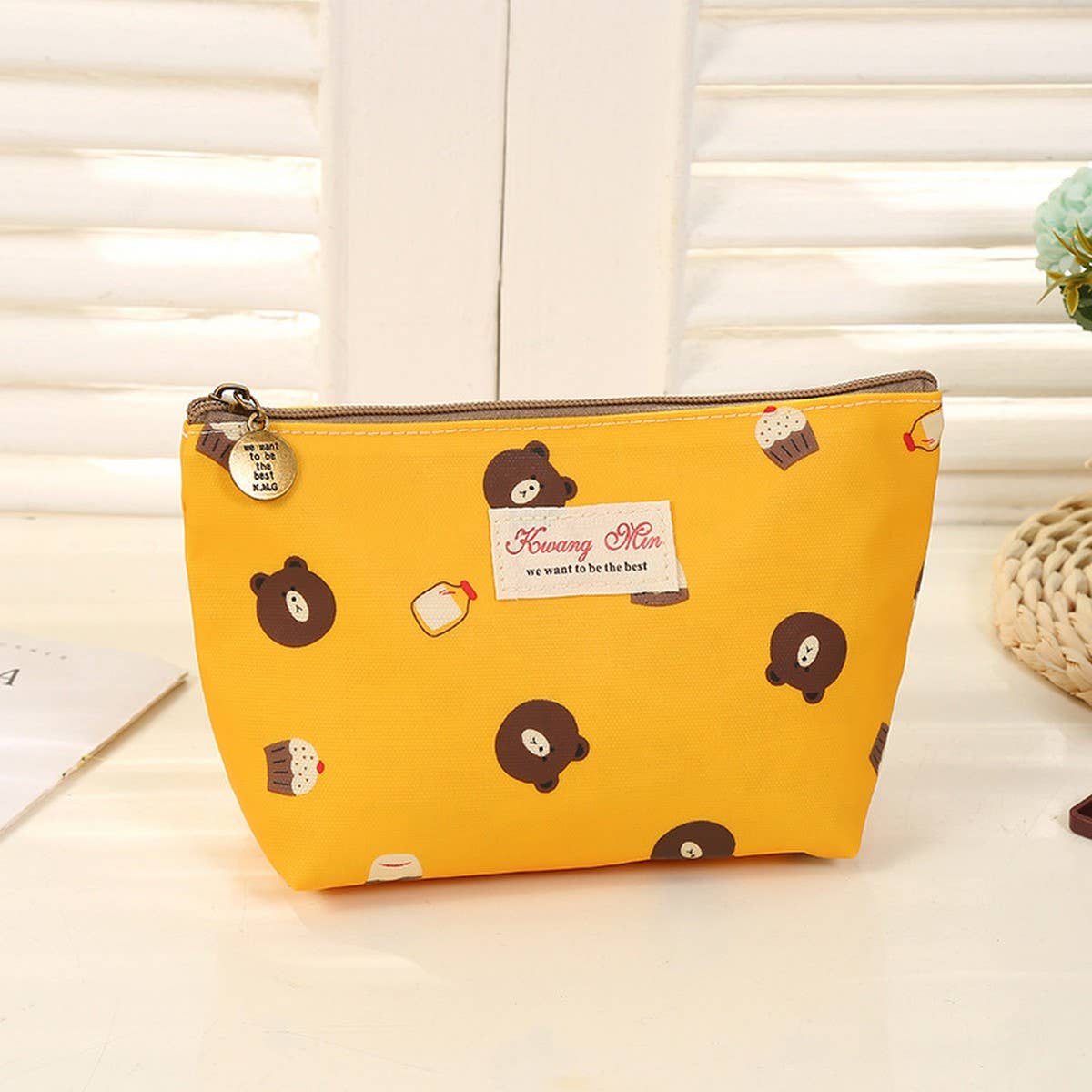 Cartoon Bear Waterproof Makeup Bag_Cwab1731