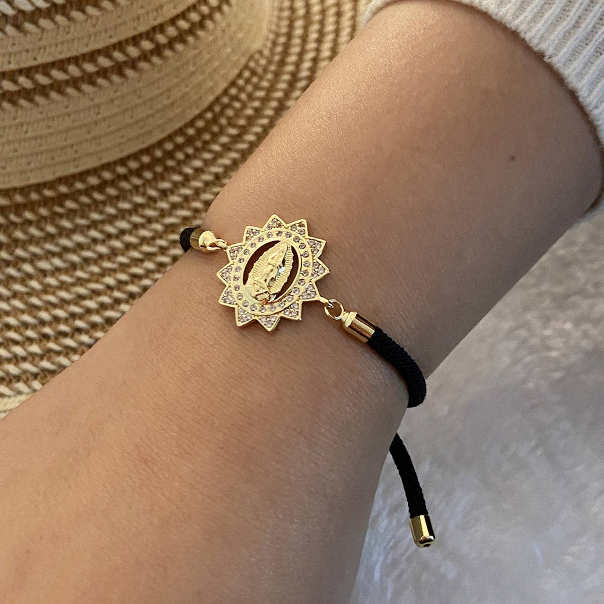 ADJUSTABLE COPPER MICRO EMBELLISHED BRACELET_CWAHA0887