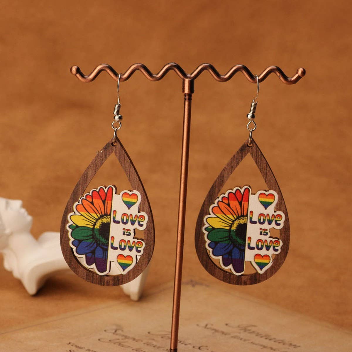 NEW FASHIONABLE WOODEN WATER DROP EARRINGS_CWAJE4002