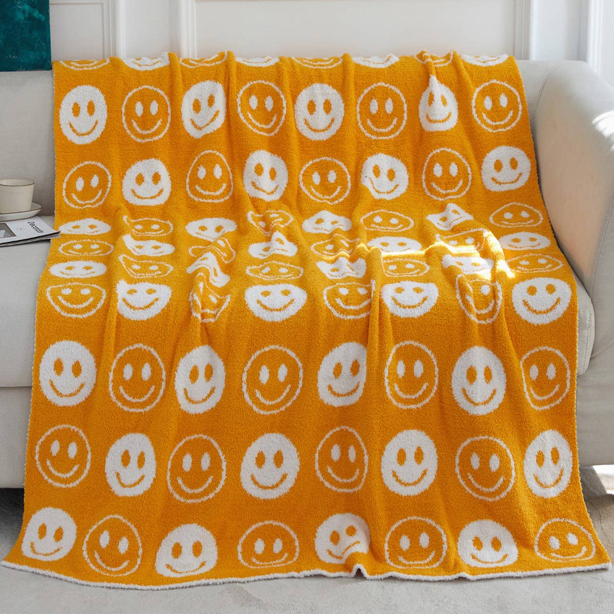 SMILEY FACE KNITTED JACQUARD THROW BLANKET_CWMM1474