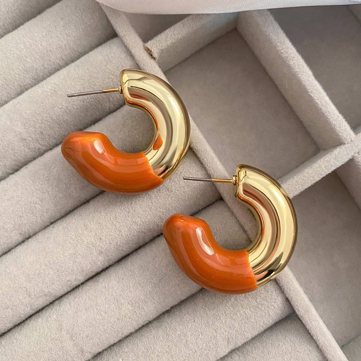 MINIMALIST AND PERSONALIZED MAILLARD RETRO EARRING_CWAJE1144