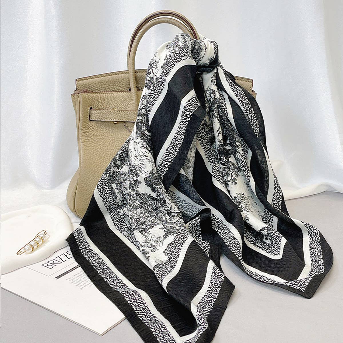 INK ART VELVET SCARF WINTER SQUARE SHAWL 90CM_CWASC0888