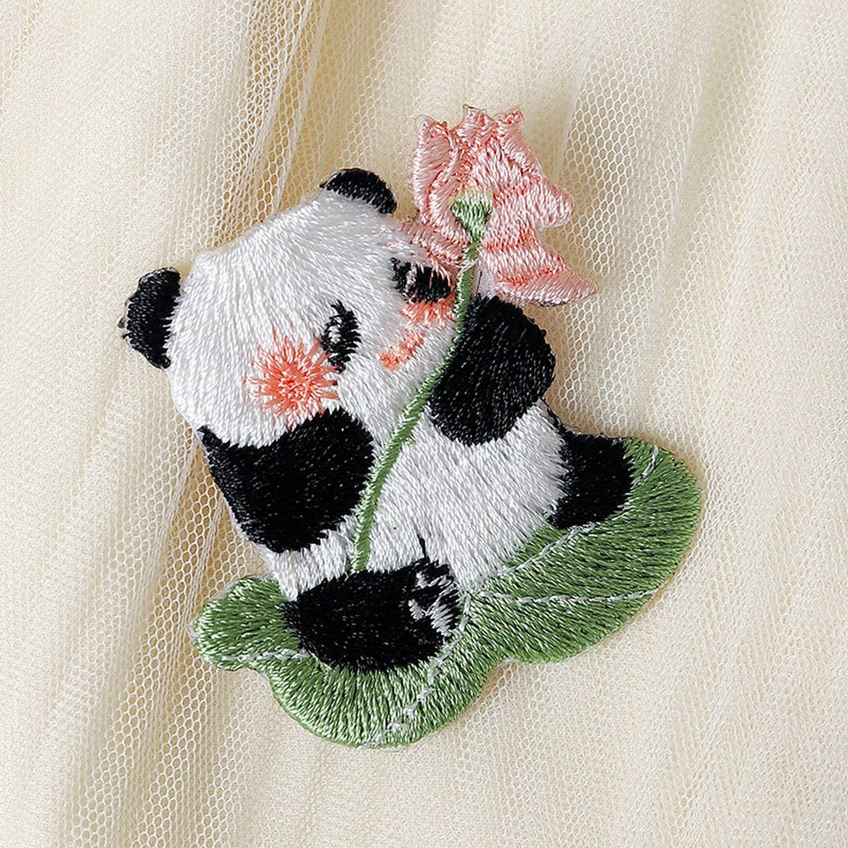BAMBOO PANDA EMBROIDERED PATCH FOR STAIN REPAIR_CWMM5925