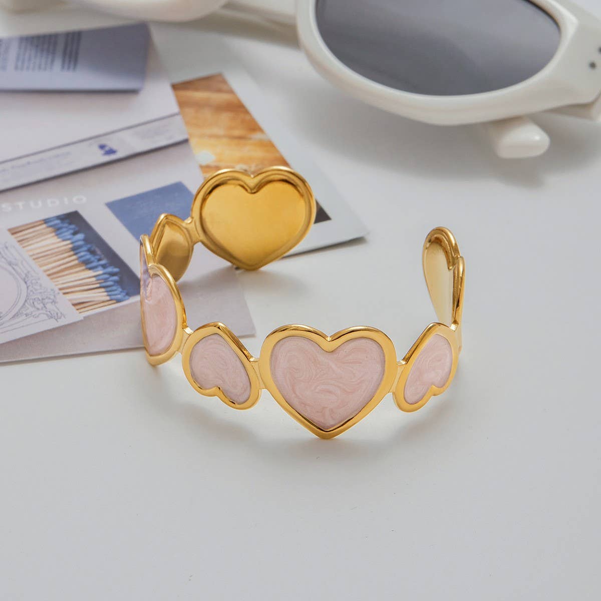 STYLISH 18K GOLD OPEN HEART BANGLE BULK SALE_CWAJE4735