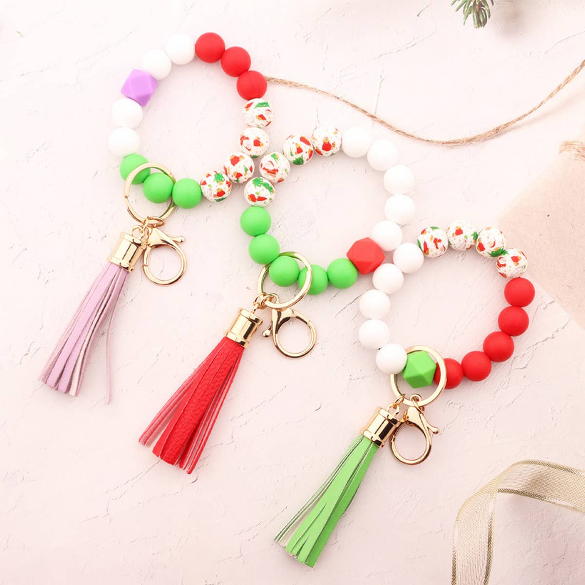 CHRISTMAS BEAD BRACELET CARD HOLDER KEYCHAIN_CWMM1331