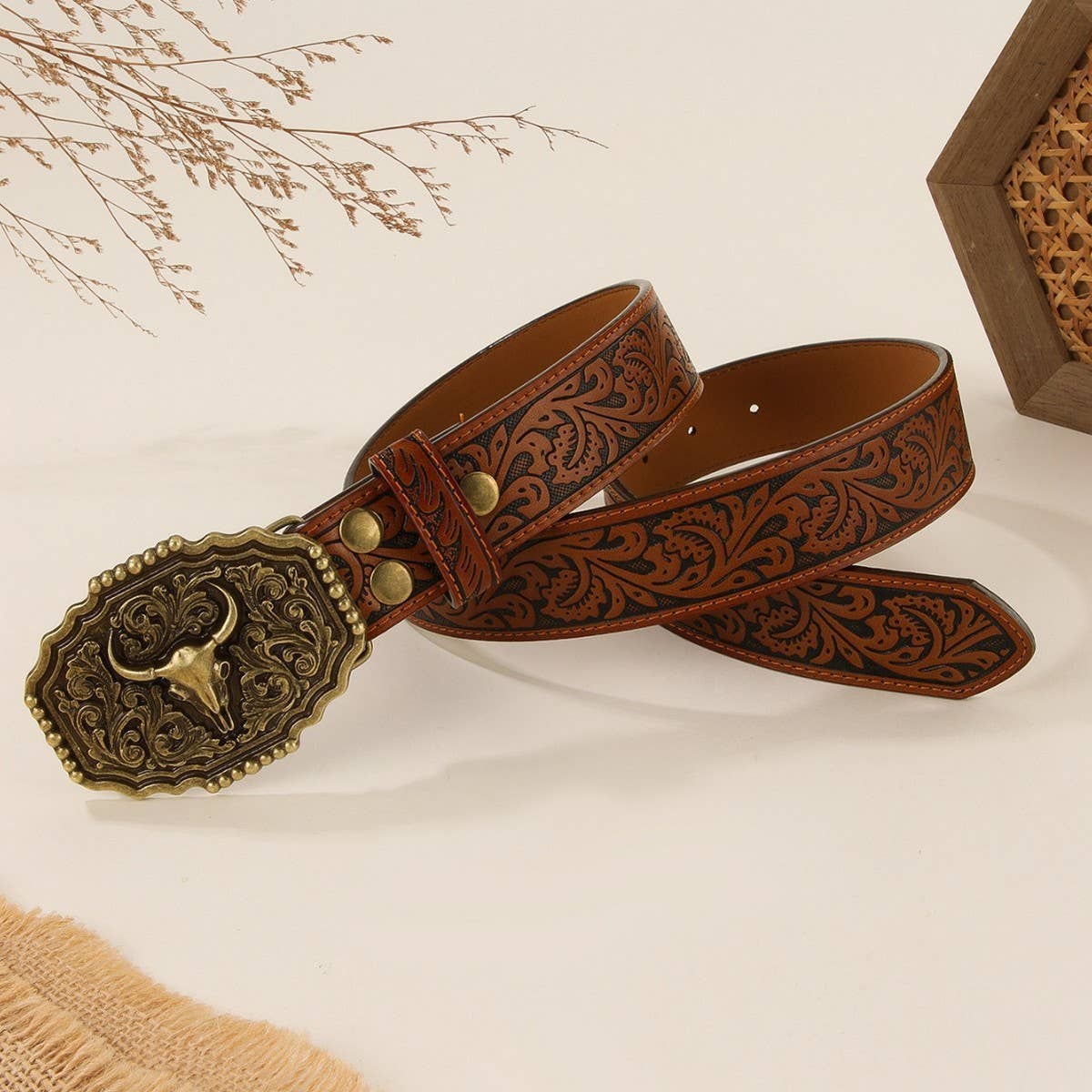 BULL HEAD ALLOY BUCKLE PU BULL HEAD EMBOSSED BELT_CWMM3944