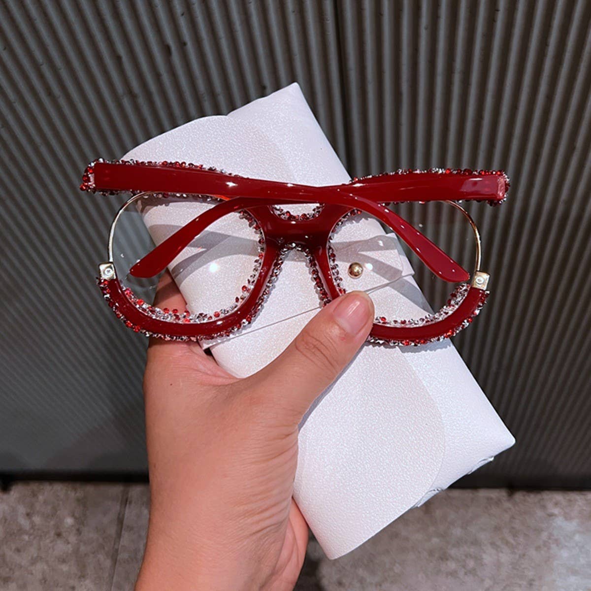 LARGE FRAME FASHIONABLE DIAMOND GLASSES_CWASG0824