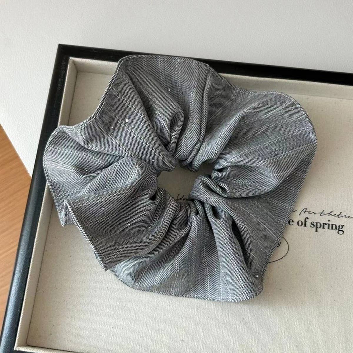 SHINING STRIPED STRIPED COW HAIR SCRUNCHIES_CWAHA2818