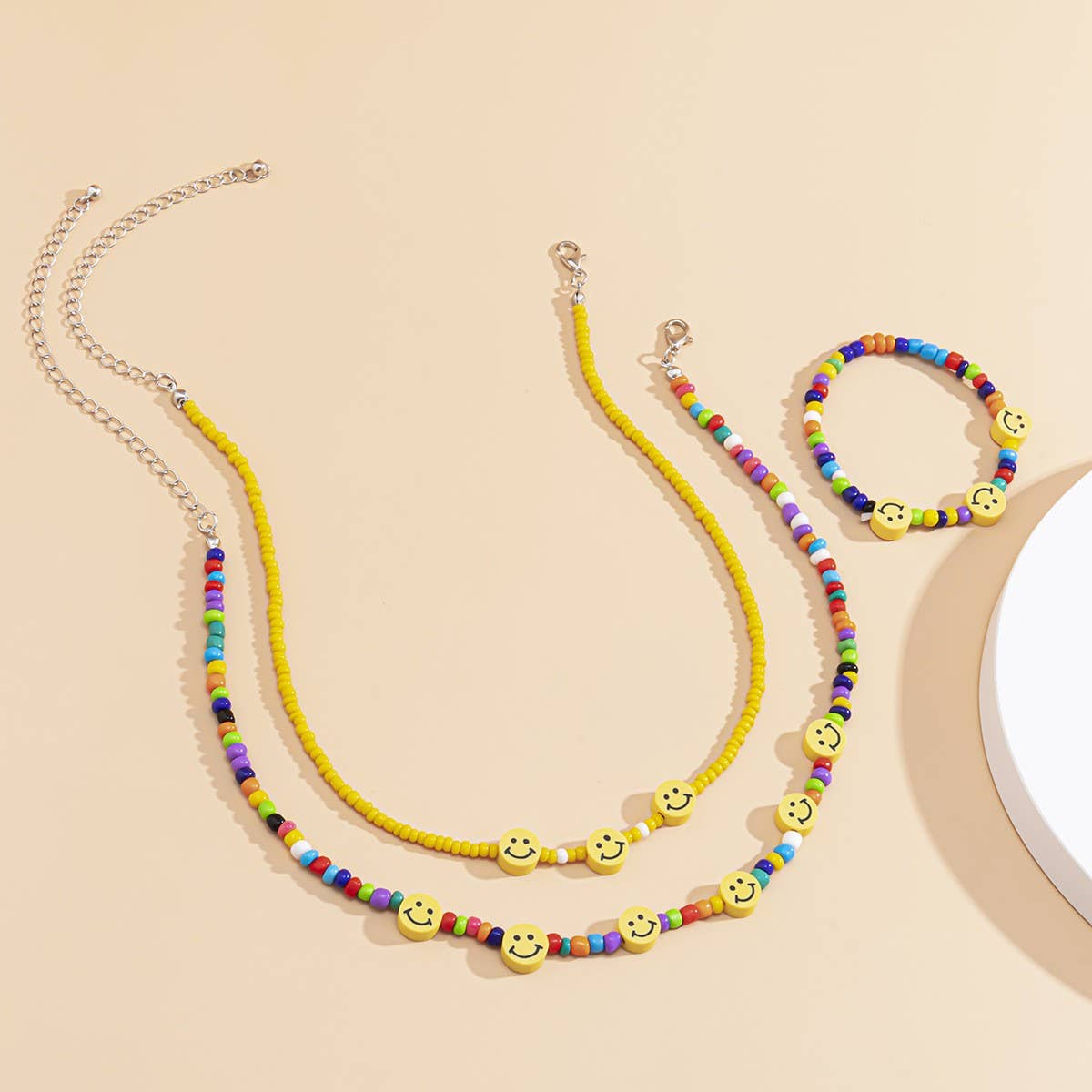 COLD GEOMETRIC COLOR SMILEY FACE NECKLACE_CWAJE1481