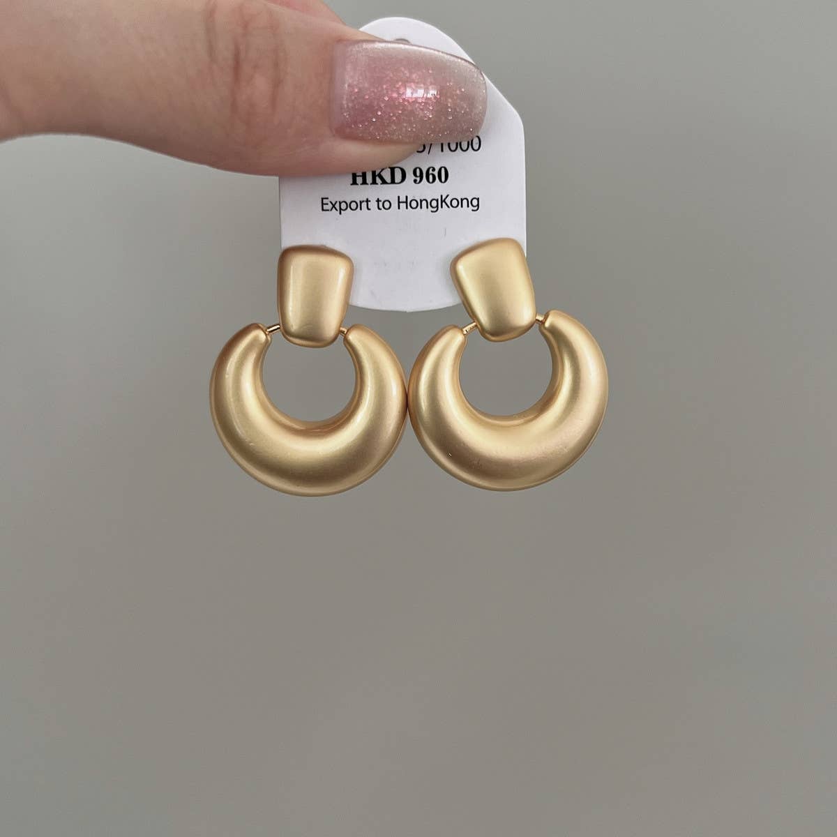 GORGEOUS GOLD ROUND EARRINGS STUDS_CWAJE1339
