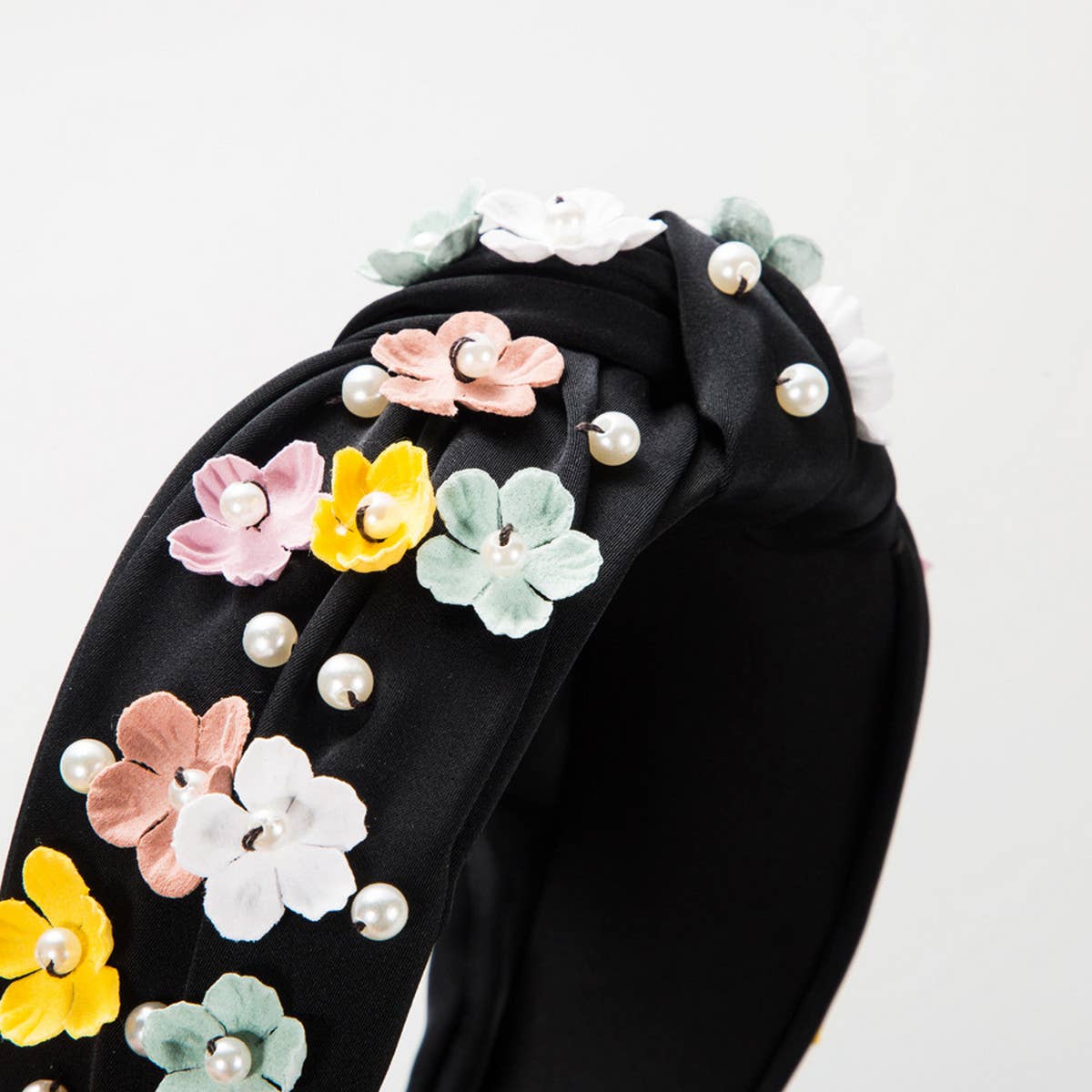 SOLID COLOR FLOWER PEARL KNOTTED HEADBAND_CWAHA1979