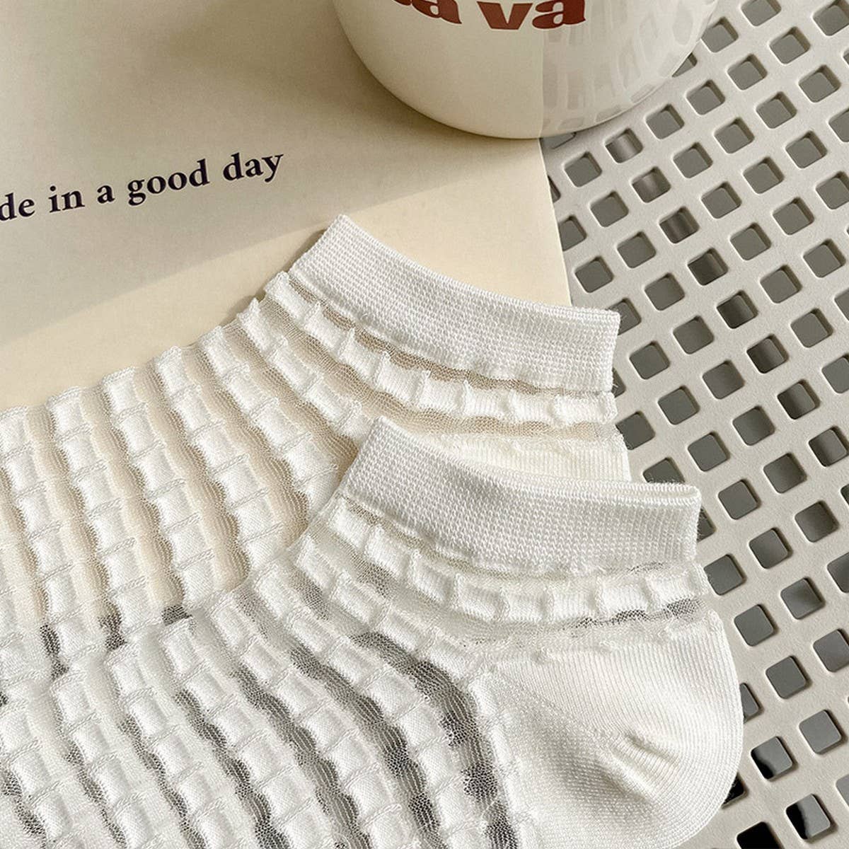 White Boat Socks Hollow Mesh Invisible Socks_Cwms0533