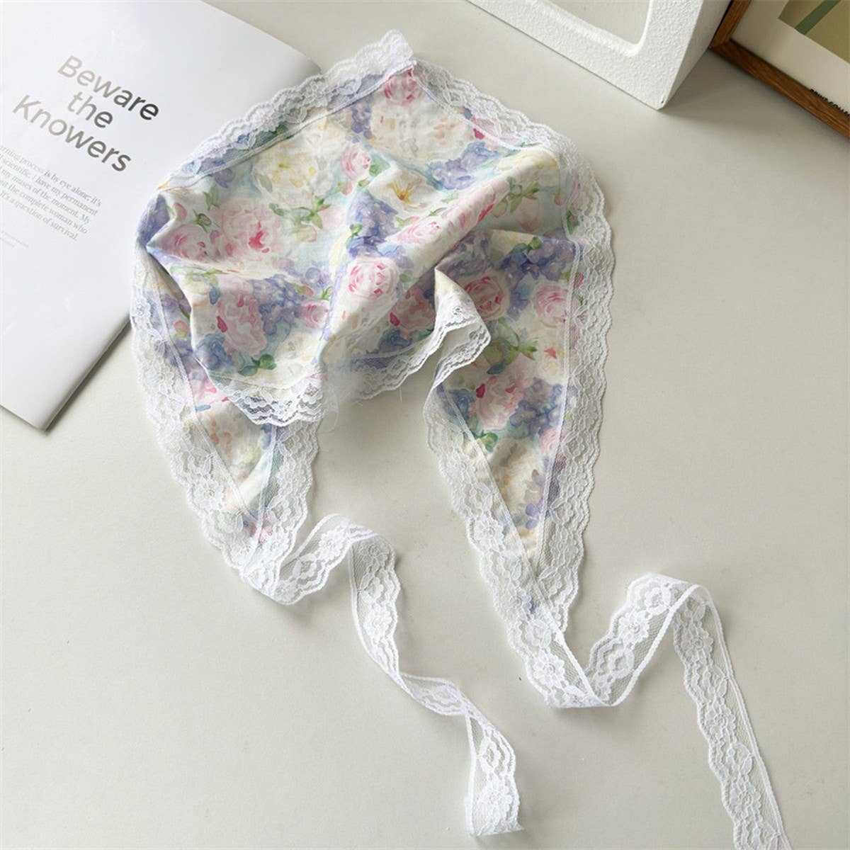 CARTOON CUTE FLOWER PATTERN TRIANGLE HEADSCARF_CWAHA1358