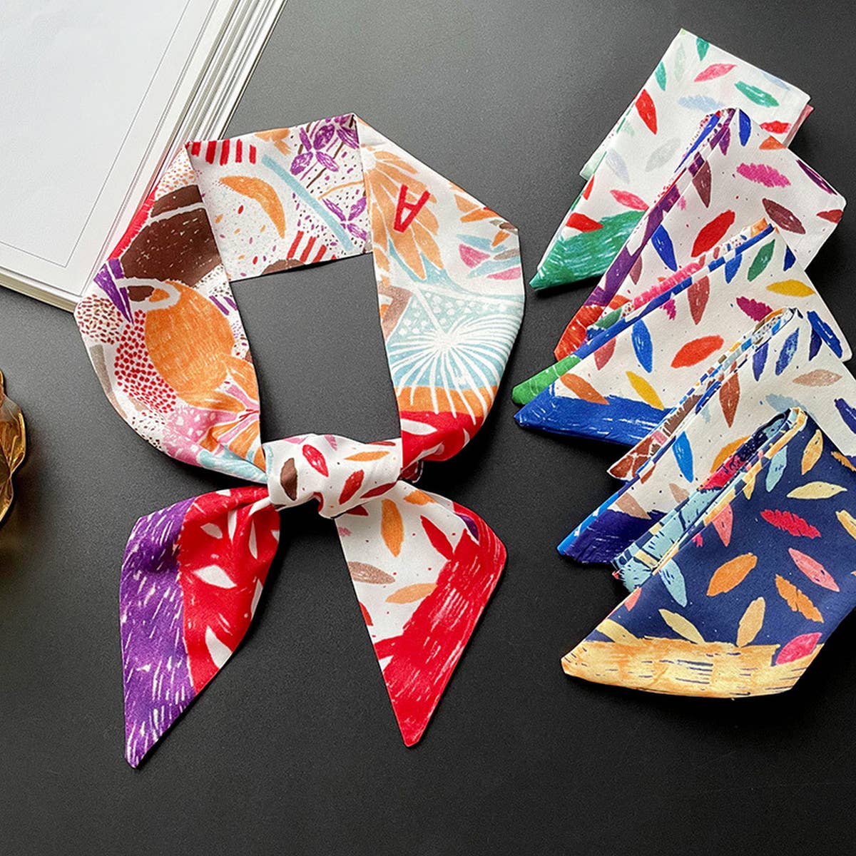 Narrow Decorative Silk Scarf With Tieable Bow_Cwasc0741