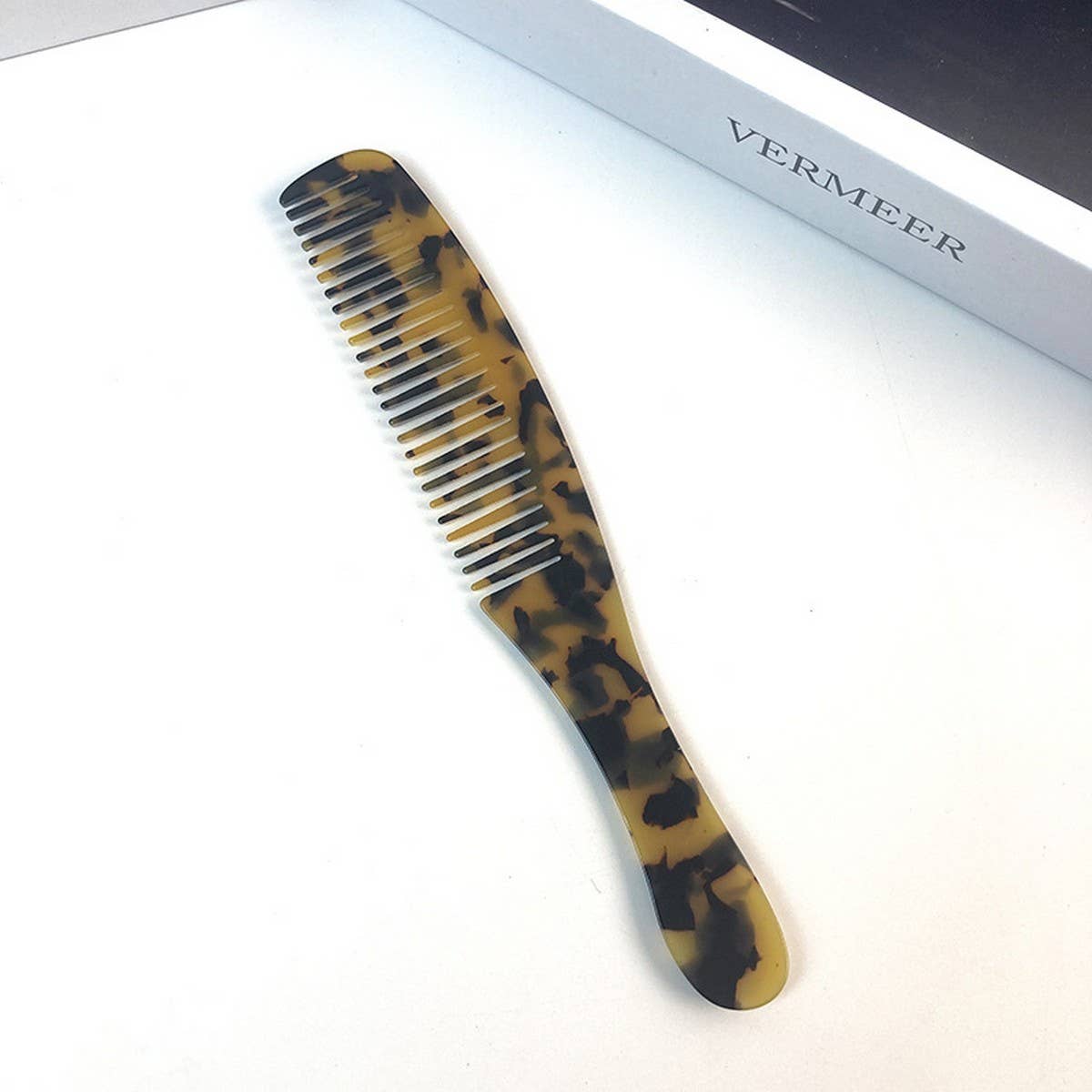 COLORFUL ACETATE FINE TOOTH COMB WITH HANDLE_CWMM6428