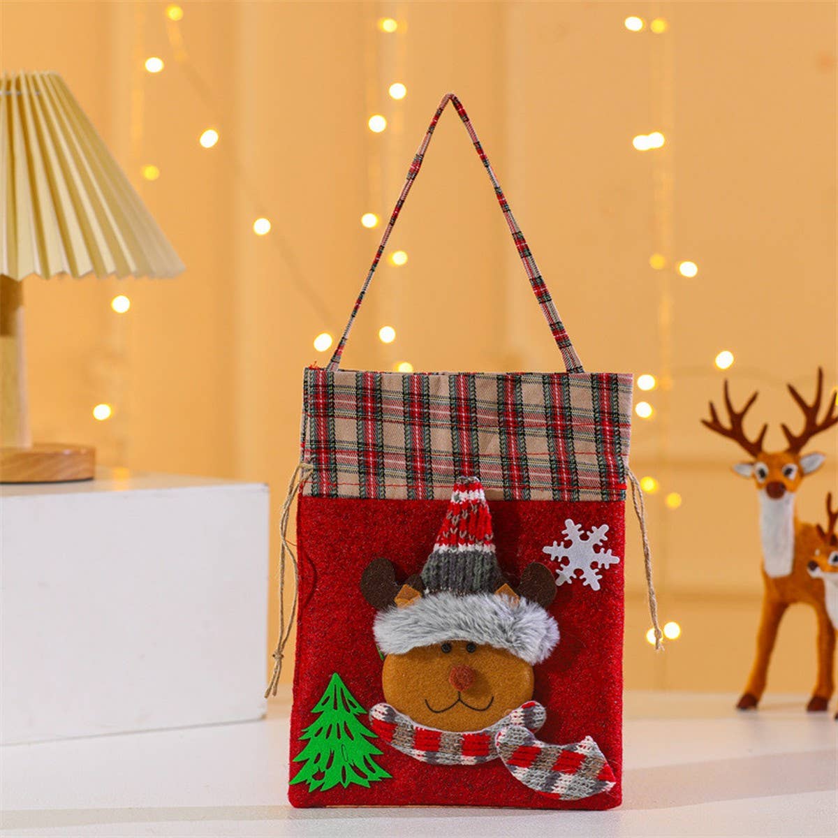NEW PLAID CHRISTMAS CHILDRENS GIFT BAG_CWMM1900
