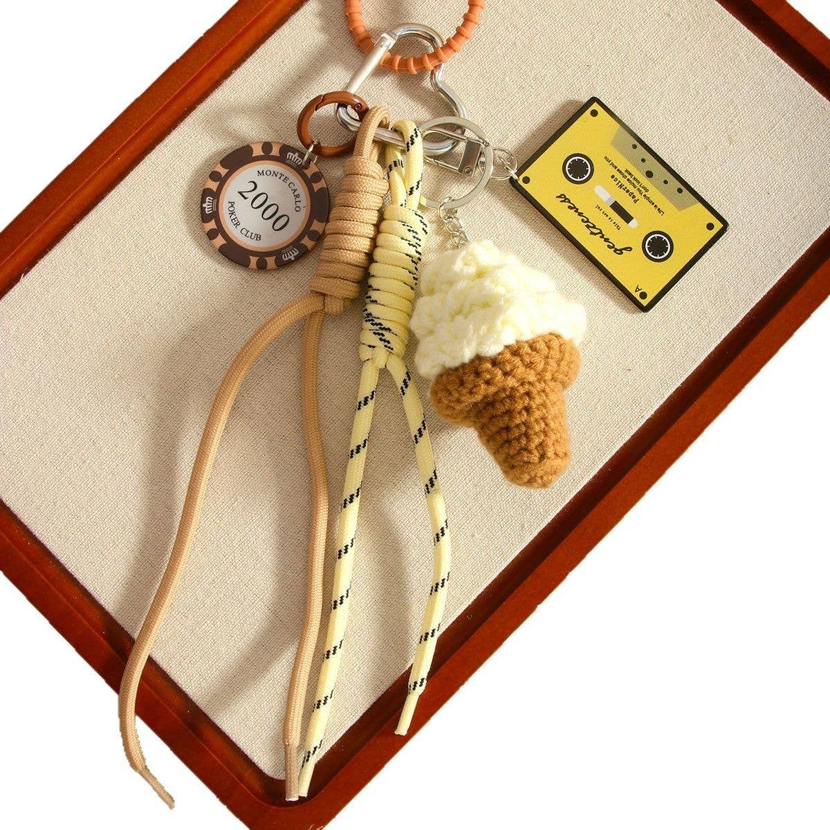 CREATIVE ICE CREAM KEYCHAIN WITH BRAIDED CORD_CWMM7647