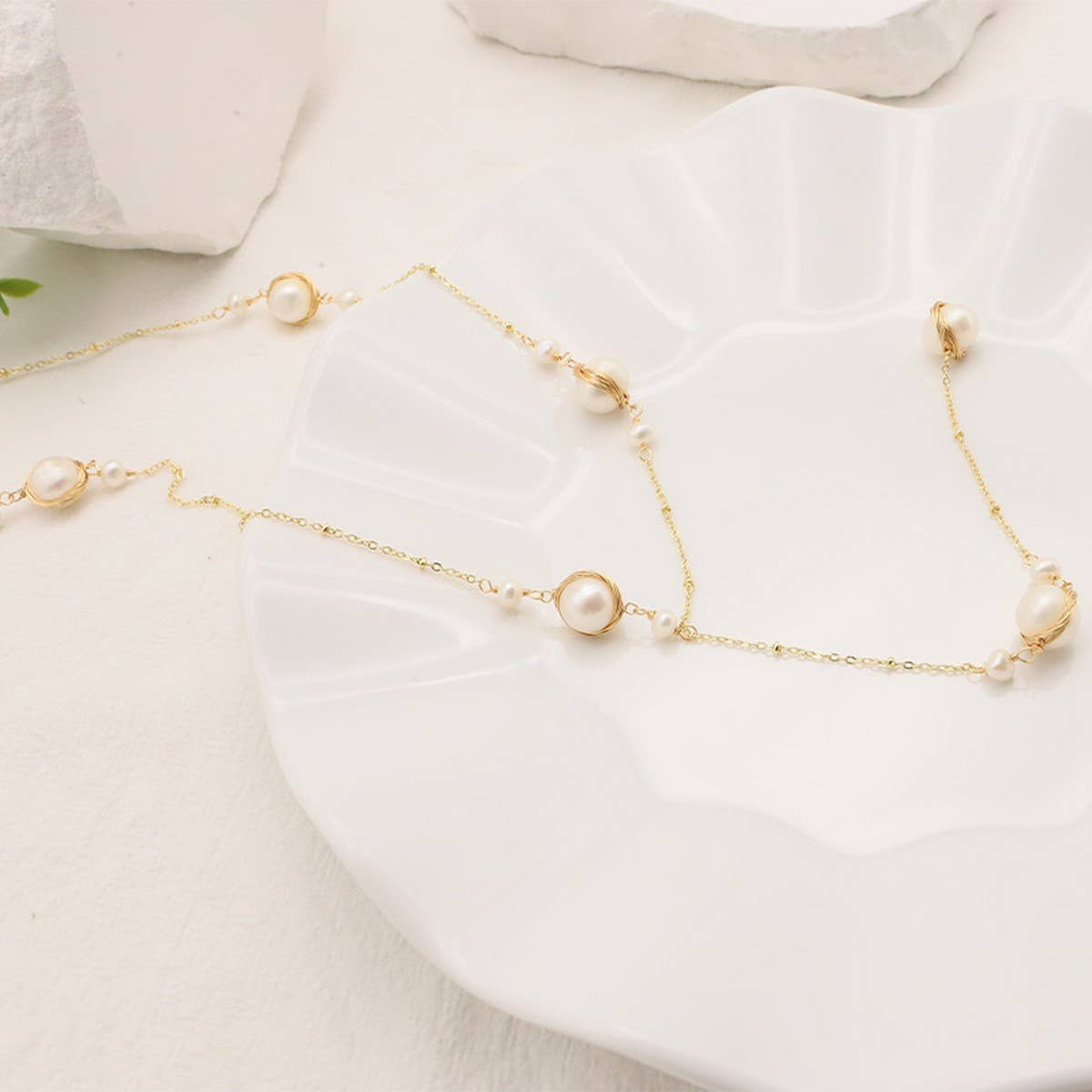 Womens All-Match High-End Pearl Sweater Necklace
