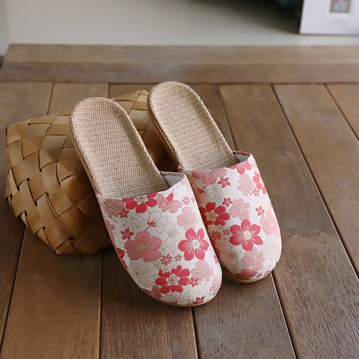 BREATHABLE LINEN CLOSED TOE HOME SLIPPERS_CWSHF0178