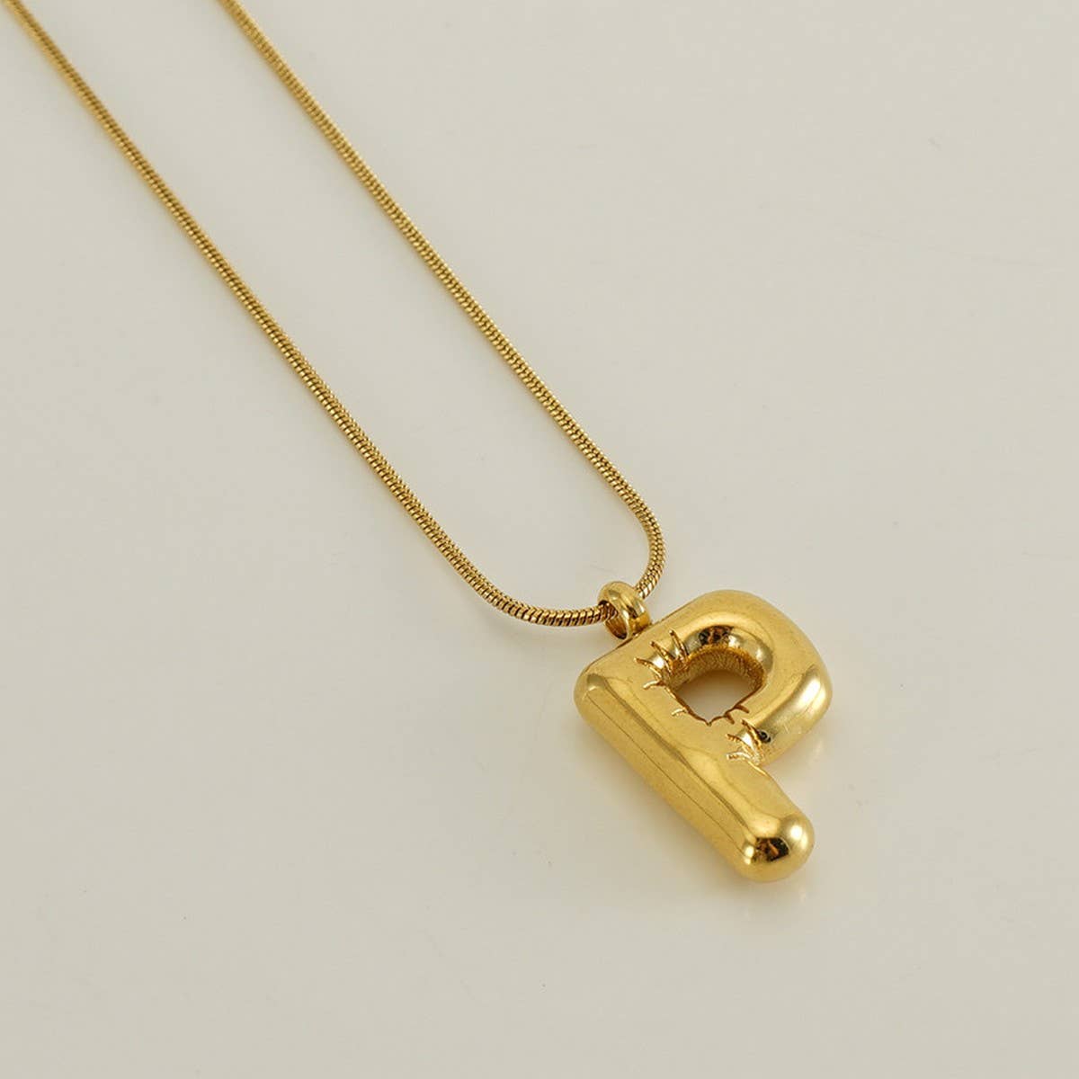 BALLOON STYLE 18K GOLD LETTER PENDANT NECKLACE_CWAJE0691