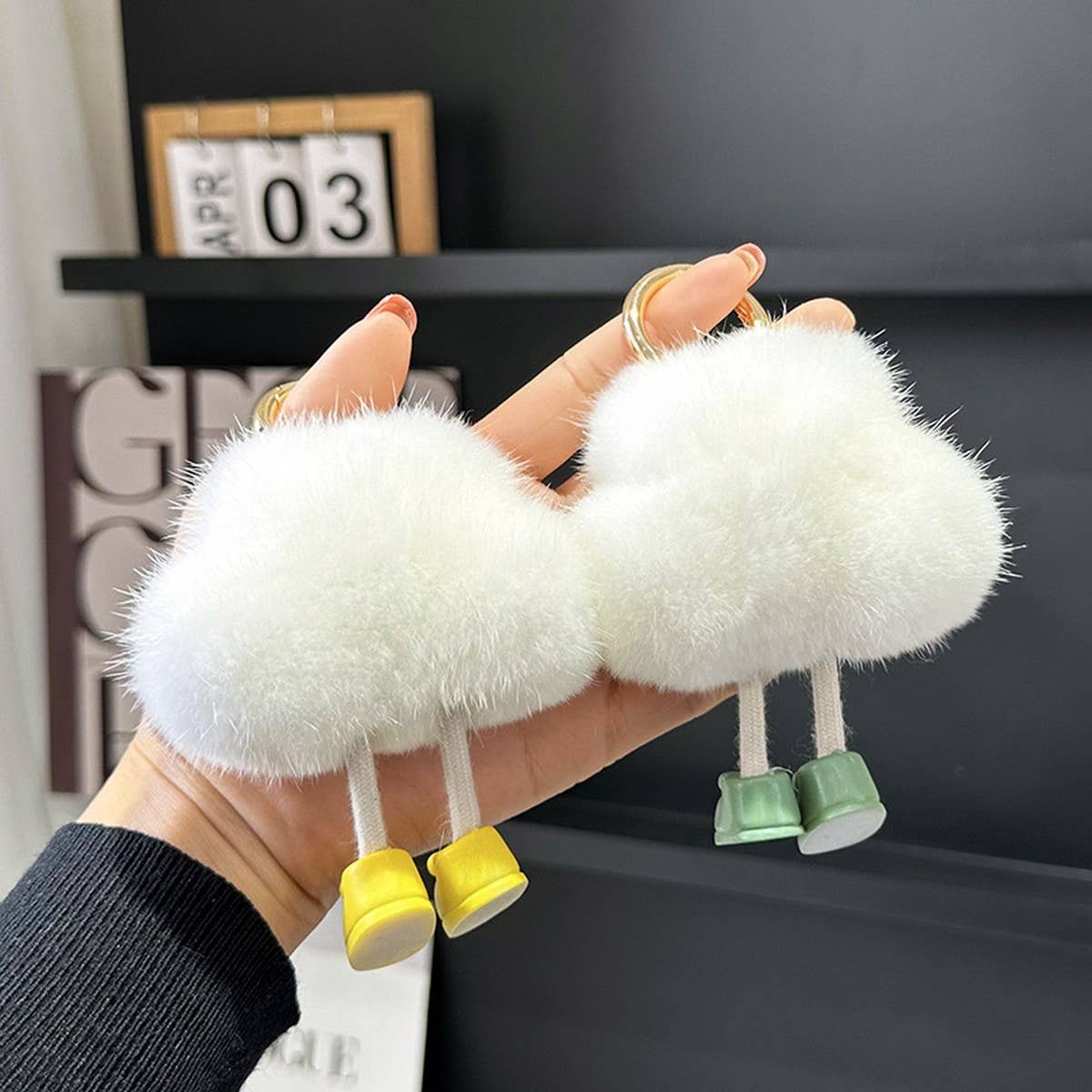 CUTE LITTLE CLOUD CAR KEYCHAIN PENDANT ACCESSORIES_CWMM2597