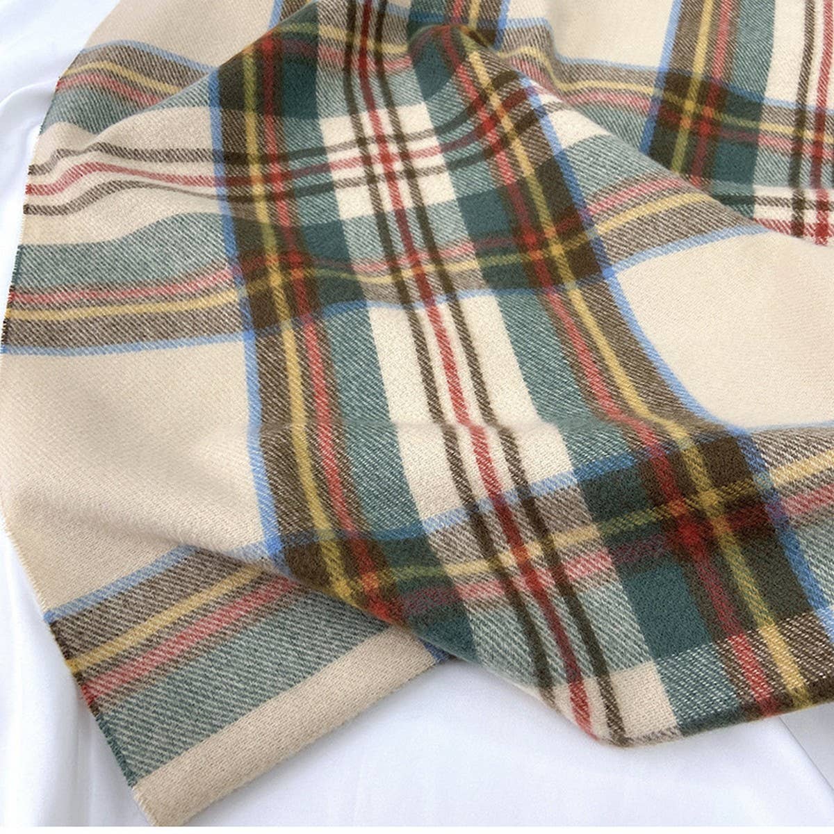 PLAID WINTER SCARF VINTAGE TASSEL SHAWL FOR WOMEN_CWASC1473