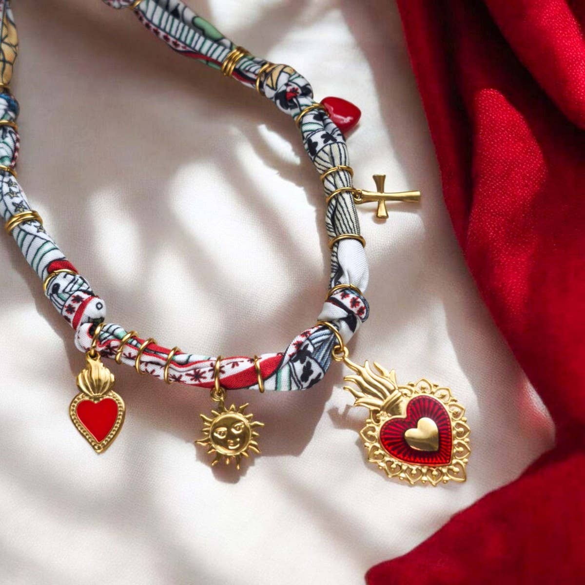 Trendy Scarf Chain Necklace With Sun Moon & Heart_Cwaje05662